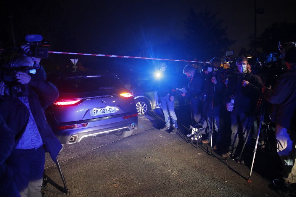 french crime scene teacher beheaded 10-17-20 ap.jpeg